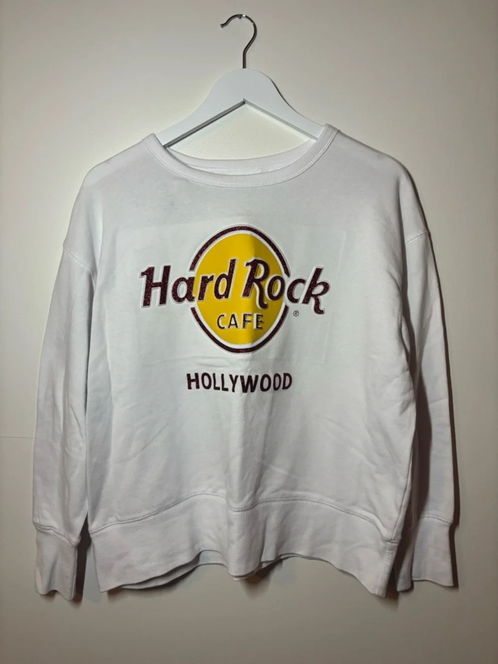 Vintage Hard Rock Cafe Hollywood White Sweatshirt with Yellow Logo, size L - Picture 1 of 4